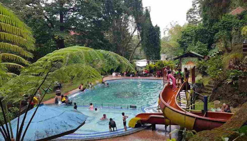 Air Terjun Kakek Bodo Pasuruan Jawa Timur