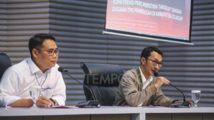 Kasus Fadia A Rafiq: KPK Baru Sita 5 dari 9 Jam Mewah | JogloNesia